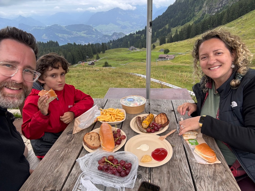 019 Fondue &&nbsp;Farewells